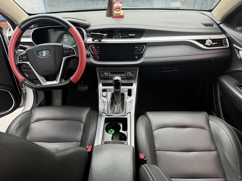 GEELY Emgrand 2019 car image #7
