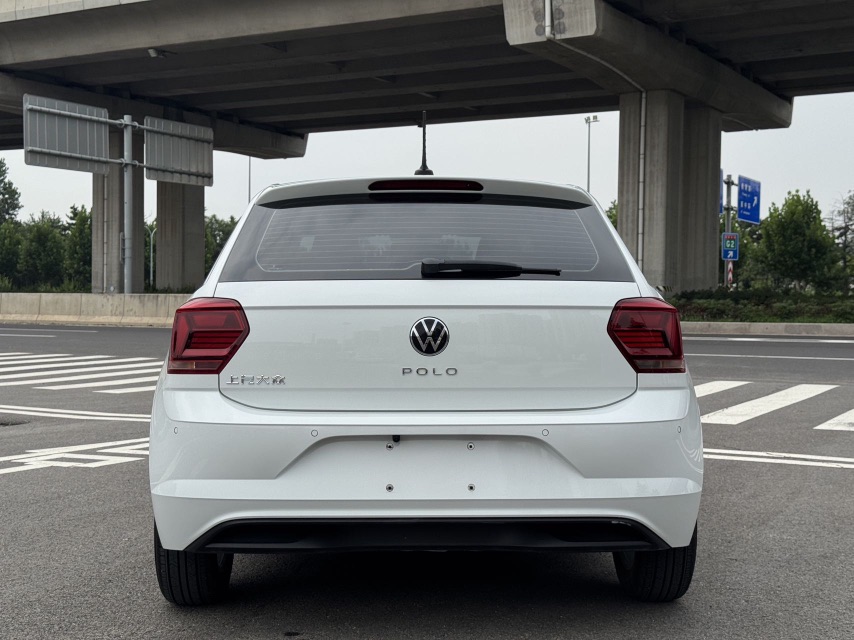 Volkswagen Polo 2022 car image #5