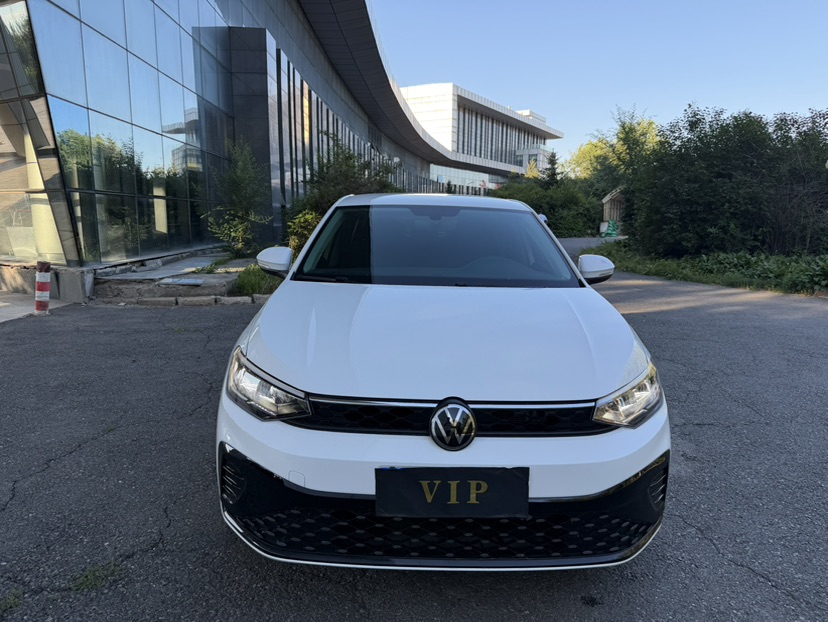 Volkswagen Lavida 2025 car image #2
