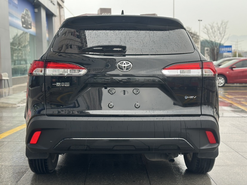 Toyota Corolla Cross 2024 #8 Toyota Corolla Cross 2024 car image #8