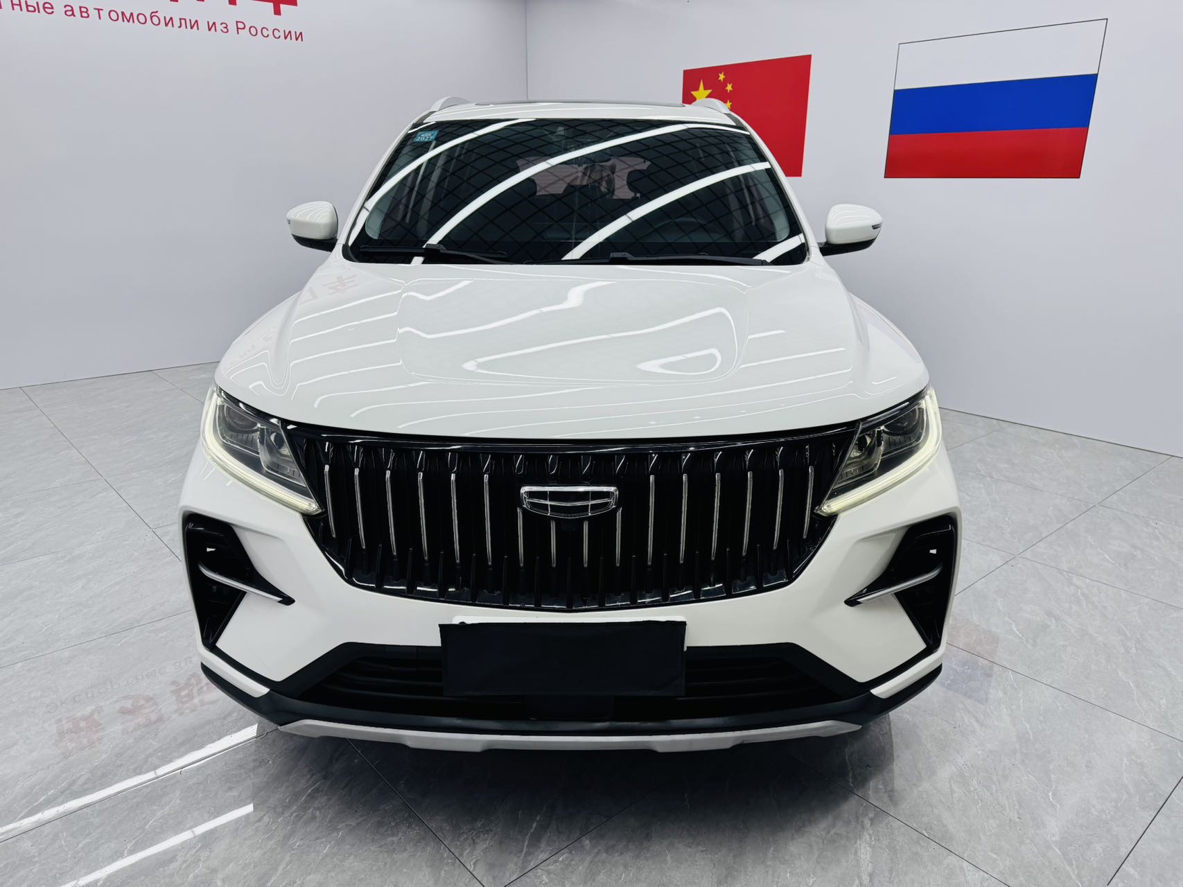 GEELY Vision X6 2023 car image #2