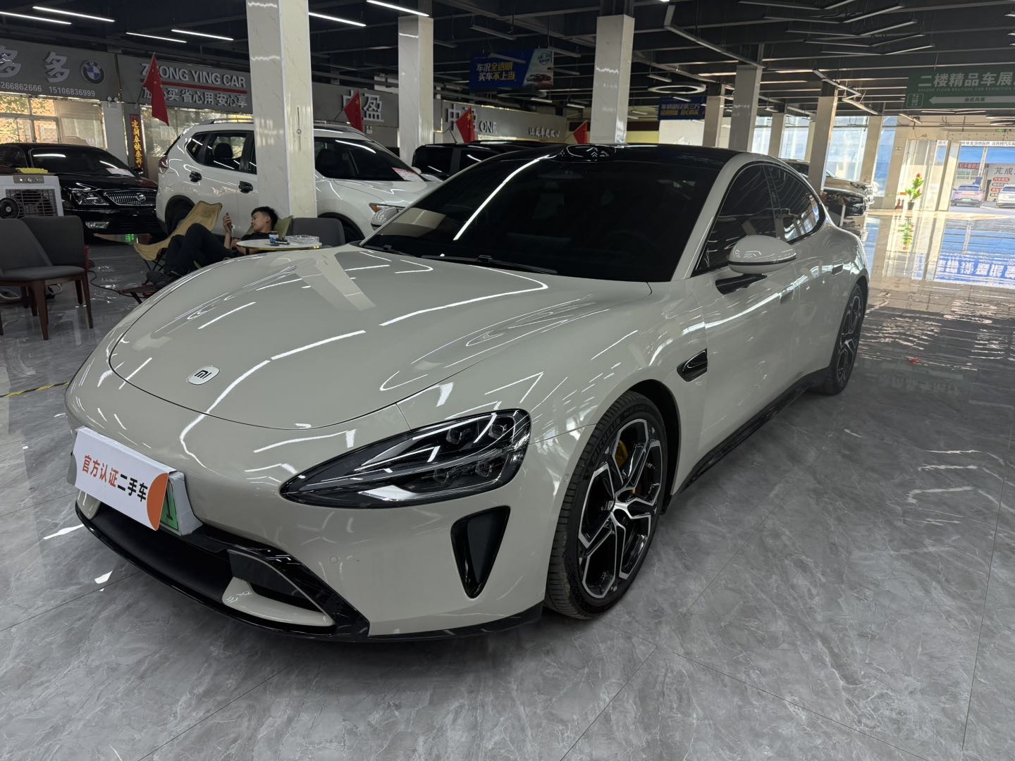 MI SU7 2024 car image 