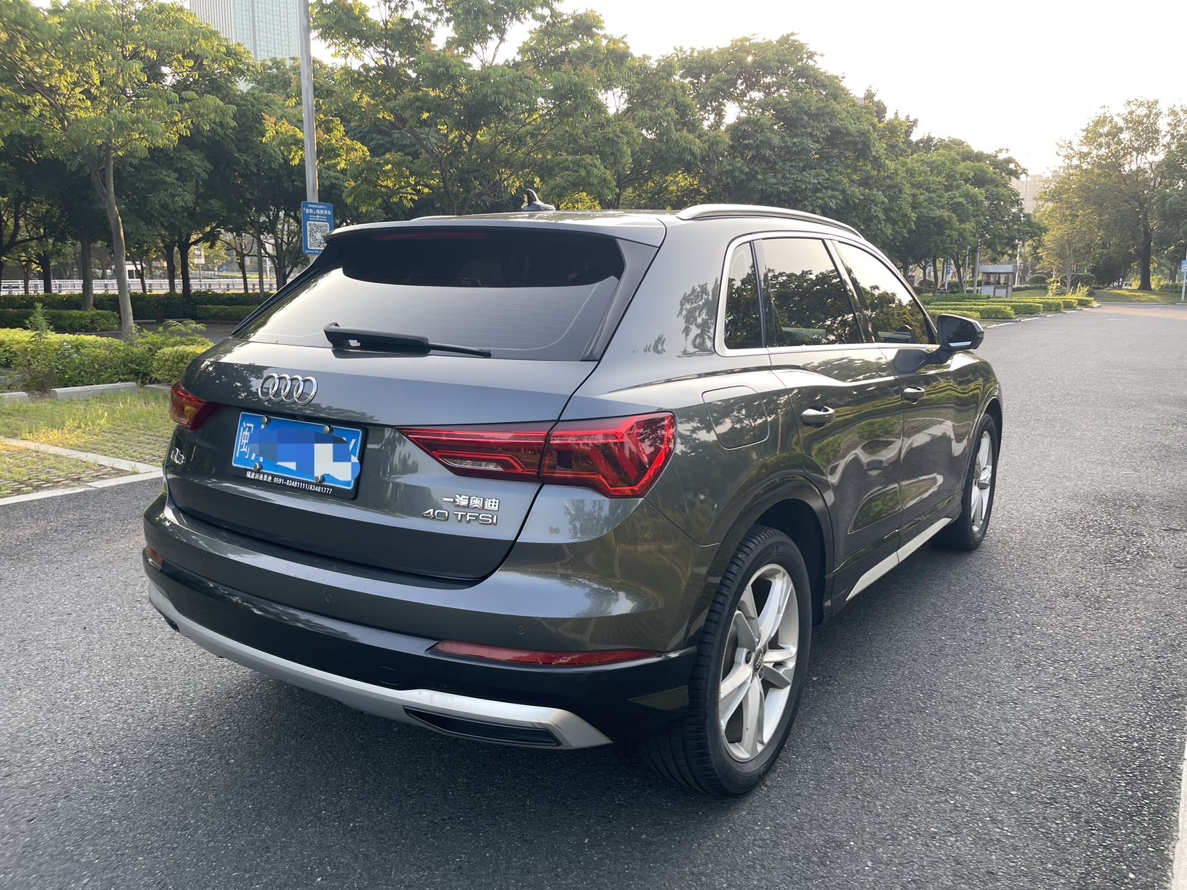 Audi Q3 2019 car image #4
