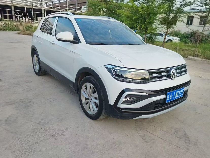 Volkswagen T-Cross 2020 #3 Volkswagen T-Cross 2020 car image #3