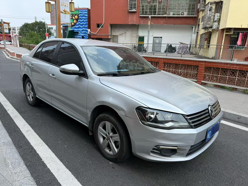 Volkswagen Bora 2014 car image #3