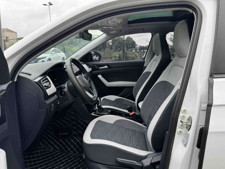 Volkswagen Tharu 2024 car image #4