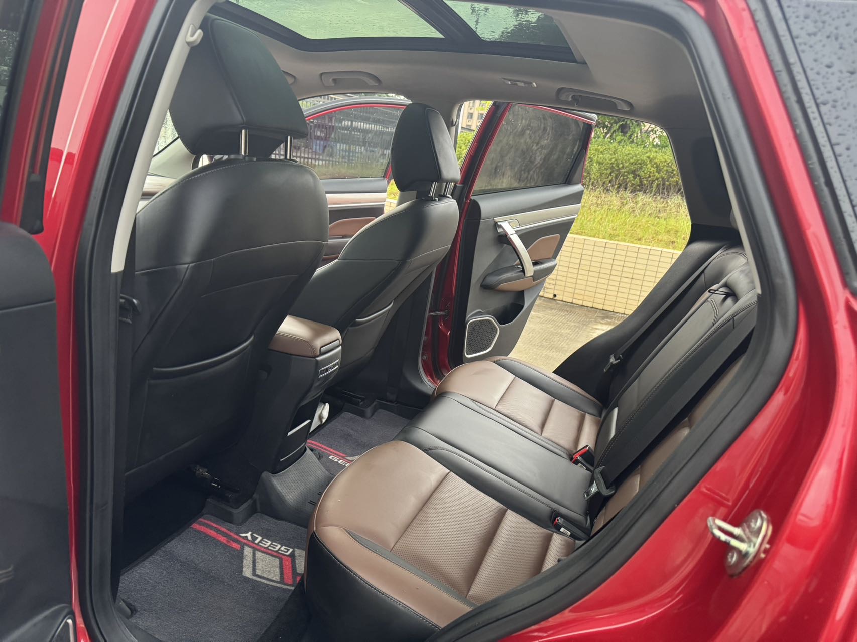 GEELY Coolray 2019 car image #5
