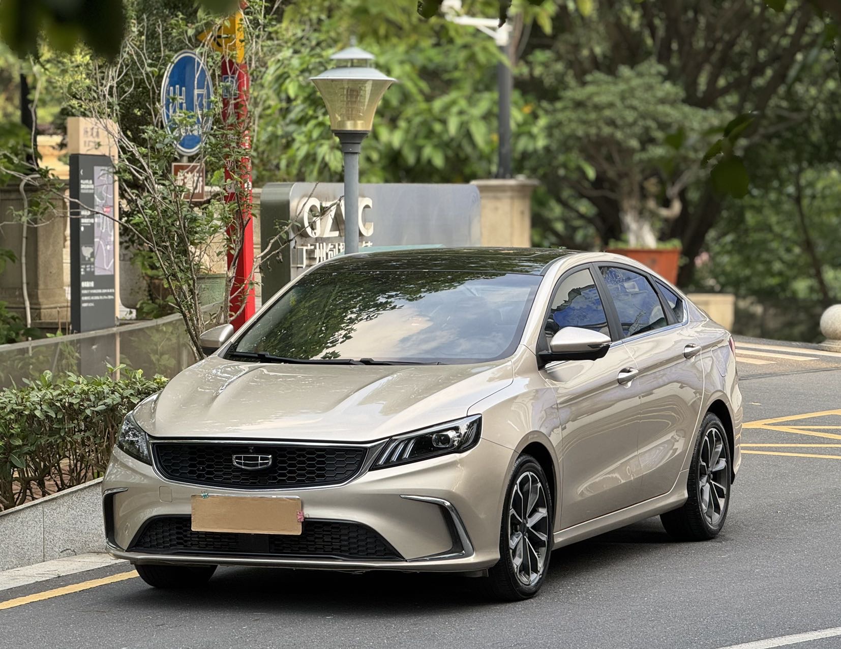GEELY Binray 2021 car image 