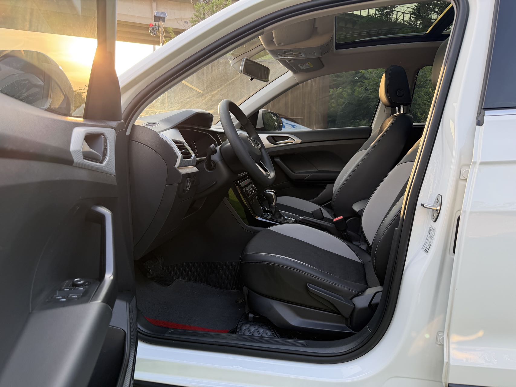 Volkswagen Tacqua 2023 car image #8