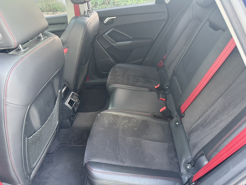 Audi Q3 2019 #14 Audi Q3 2019 car image #14