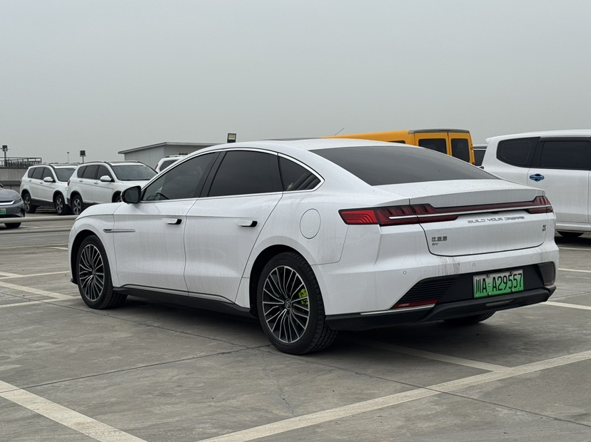 BYD Han 2022 immagine di auto #6