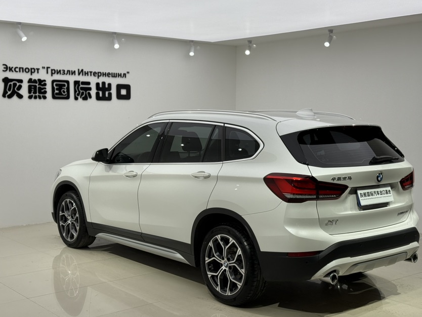 BMW X1 2022 #4 BMW X1 2022 car image #4