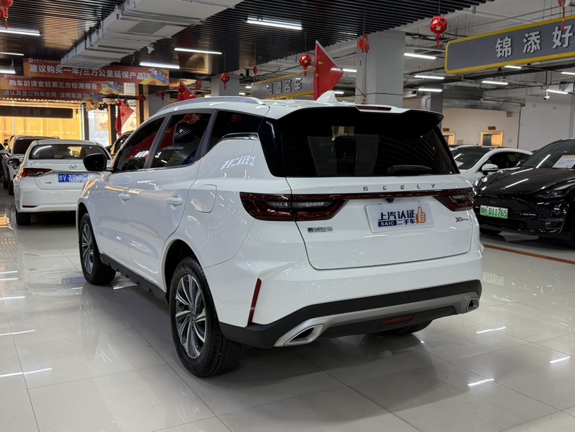 GEELY Vision X6 2023 image de voiture #8