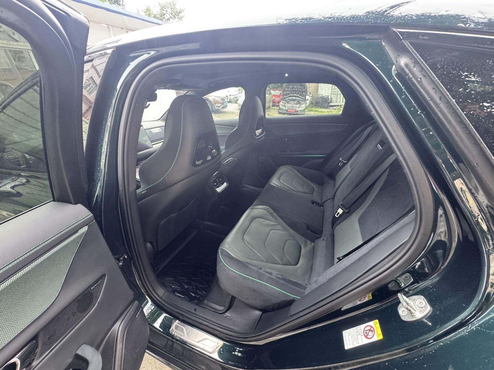 BYD Han 2023 car image #4