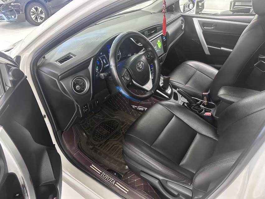 Toyota Corolla 2018 #2 Toyota Corolla 2018 car image #2