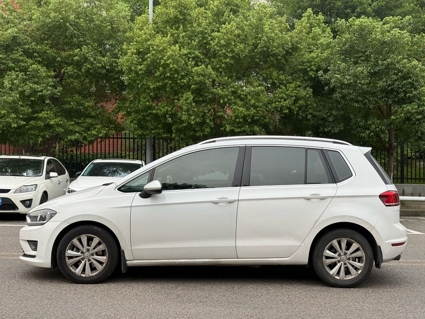 Volkswagen Golf Sportsvan 2016 car image #4