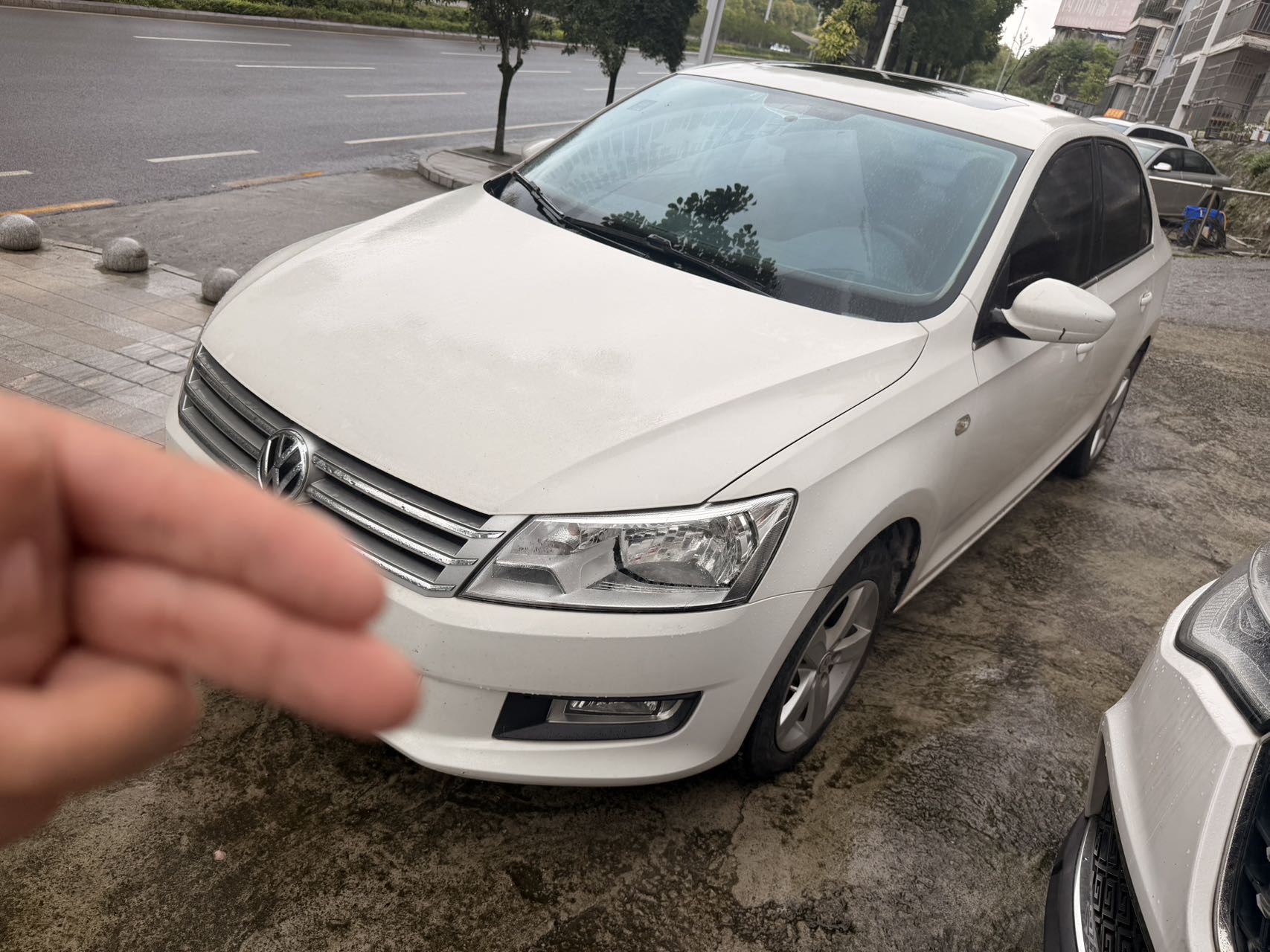 Volkswagen Santana 2016 car image 