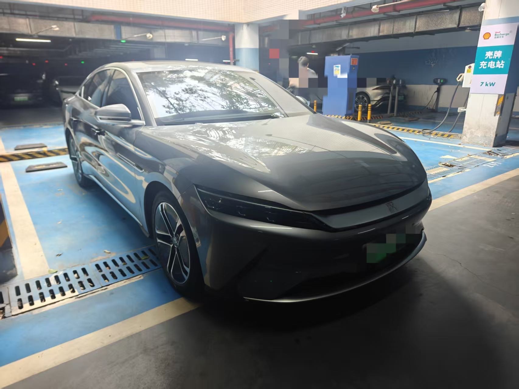 BYD Han 2021 #5 BYD Han 2021 car image #5