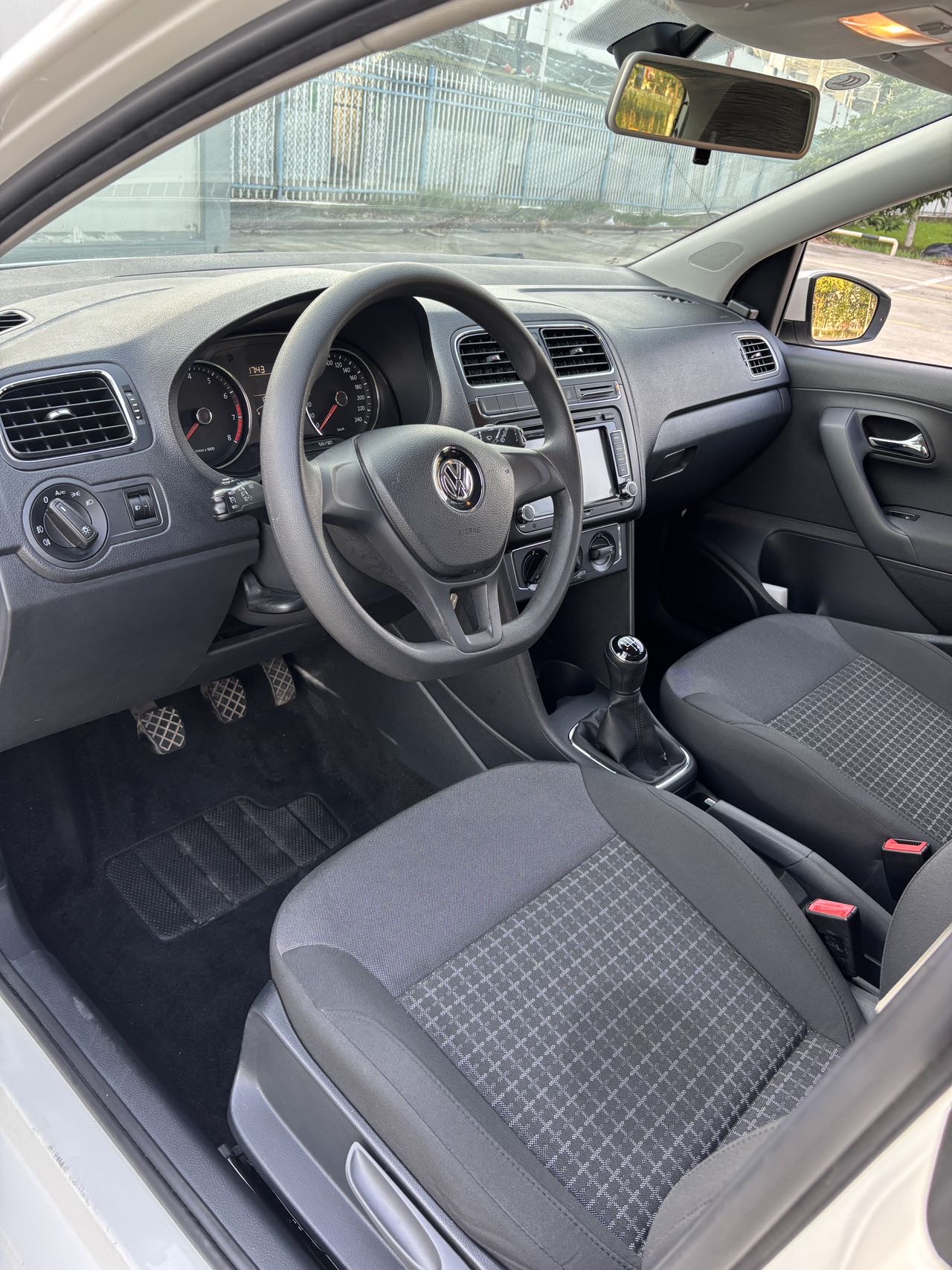 Volkswagen Polo 2015 #7 Volkswagen Polo 2015 car image #7