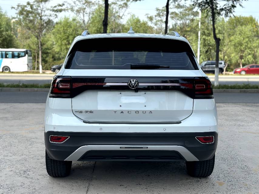 Volkswagen Tacqua 2020 car image #8