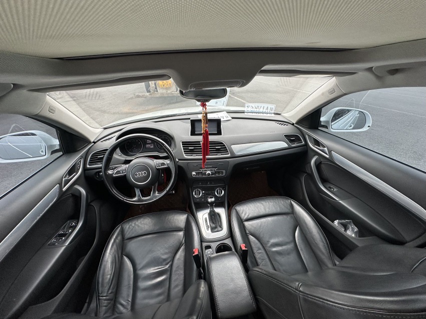 Audi Q3 2015 #5 Audi Q3 2015 car image #5