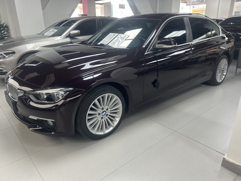 BMW 3 Series 2018 car image #2