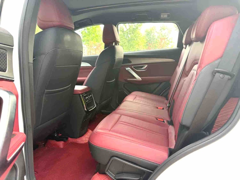 Jetour X70 PLUS 2025 immagine di auto #10