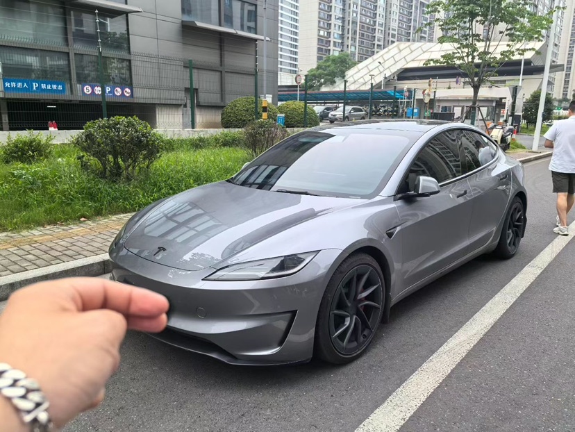 Tesla Model 3 2024 Tesla Model 3 2024 car image