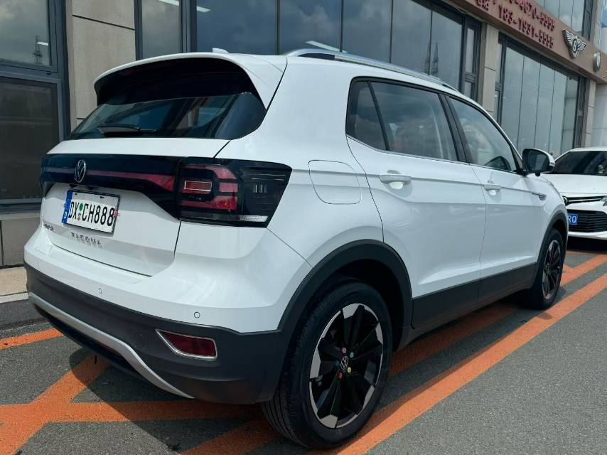 Volkswagen Tacqua 2023 car image #7