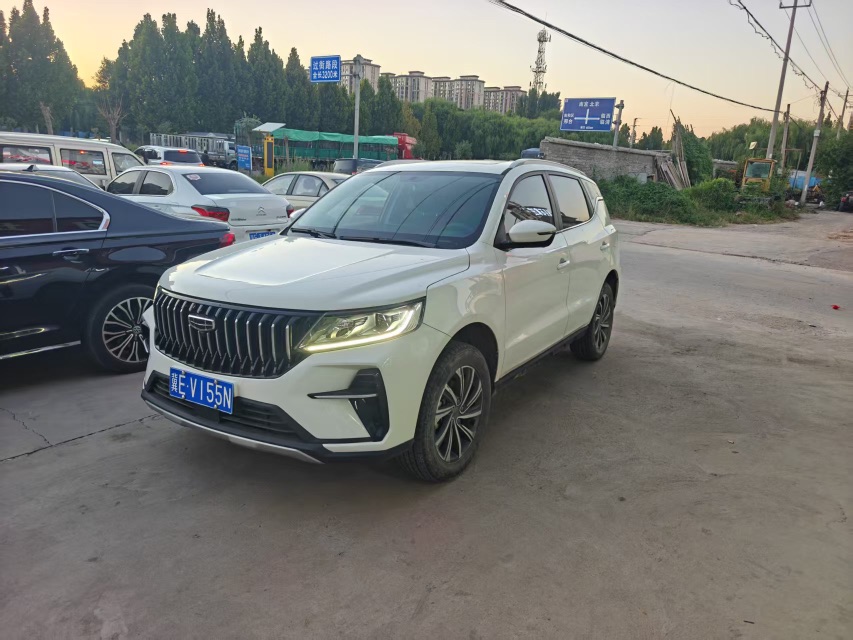 GEELY Vision X6 2023 car image #2