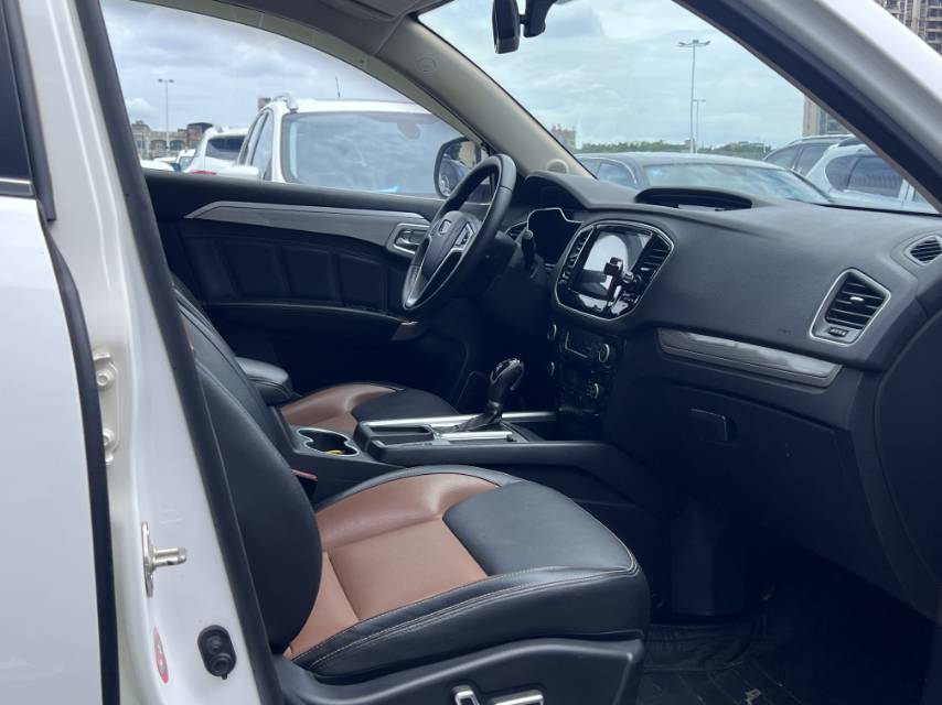 GEELY Vision X6 2017 car image #9