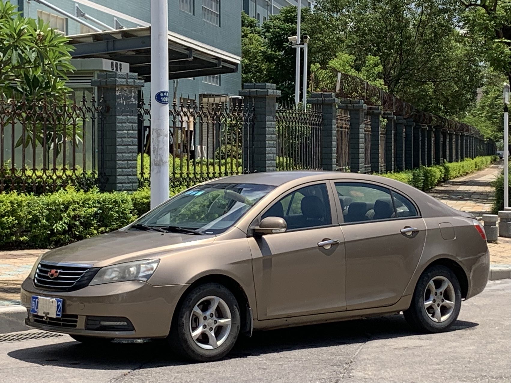 GEELY Emgrand Classic 2014 car image 
