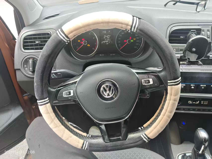 Volkswagen Polo 2019 #5 Volkswagen Polo 2019 car image #5