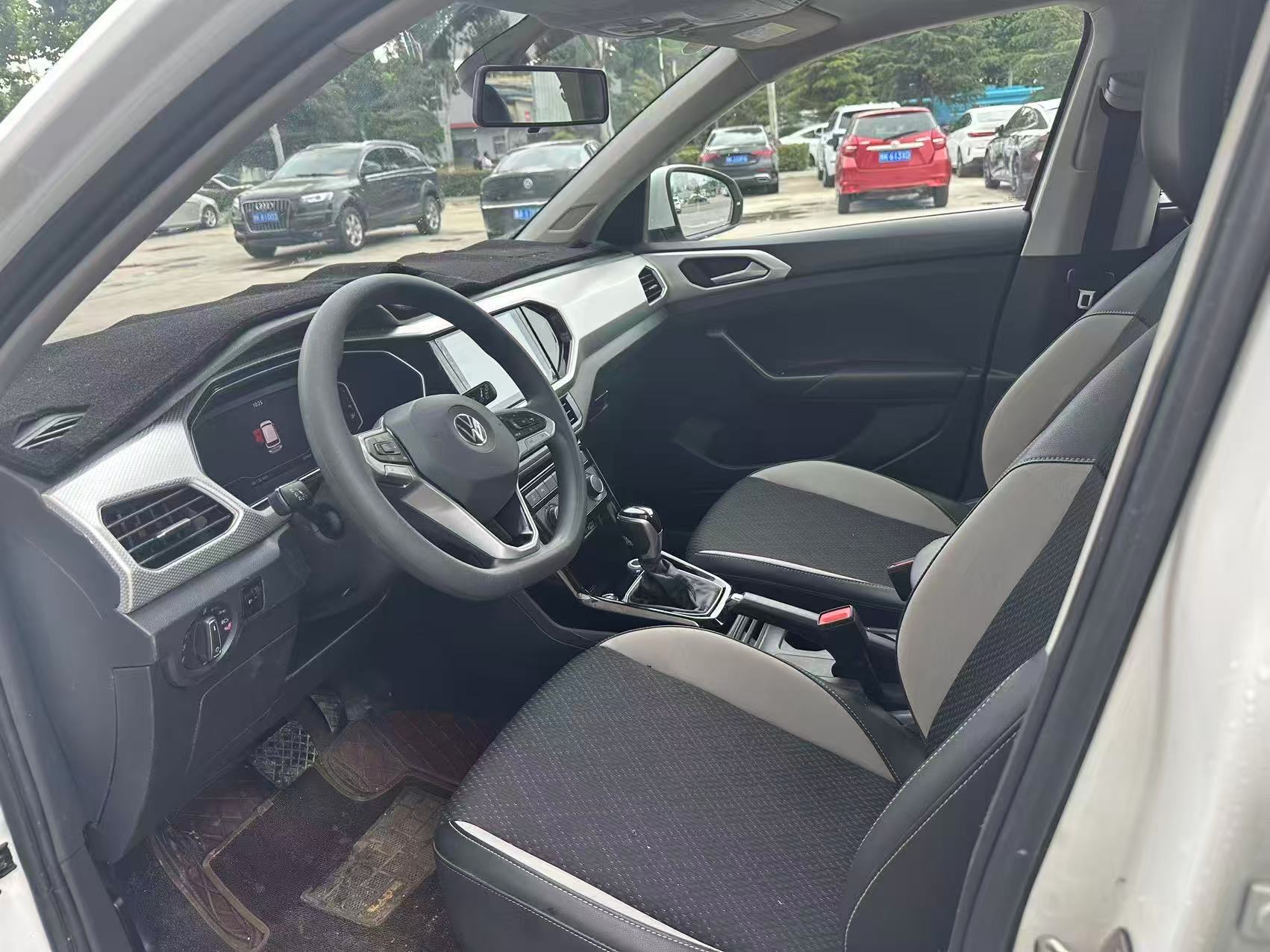 Volkswagen Tacqua 2023 car image #5