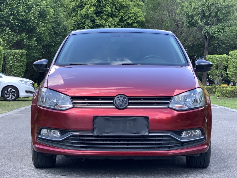 Volkswagen Polo 2017 car image #2
