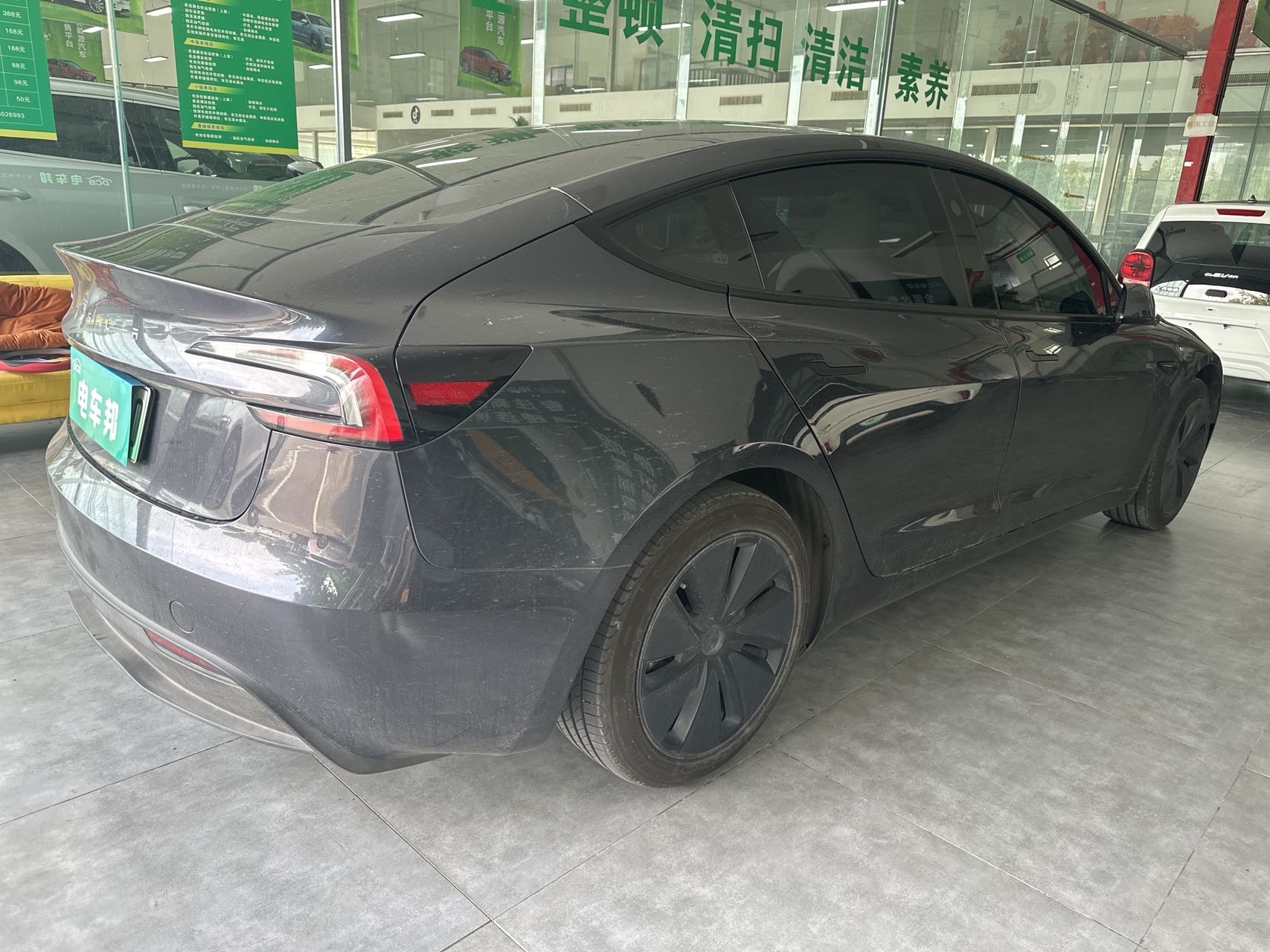 Tesla Model 3 2024 #9 Tesla Model 3 2024 car image #9