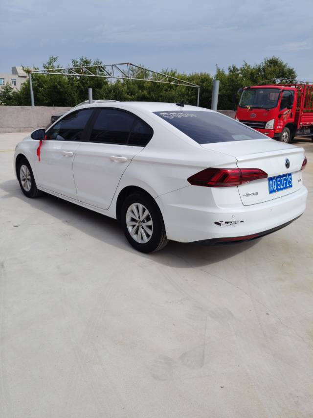Volkswagen Bora 2023 car image #3