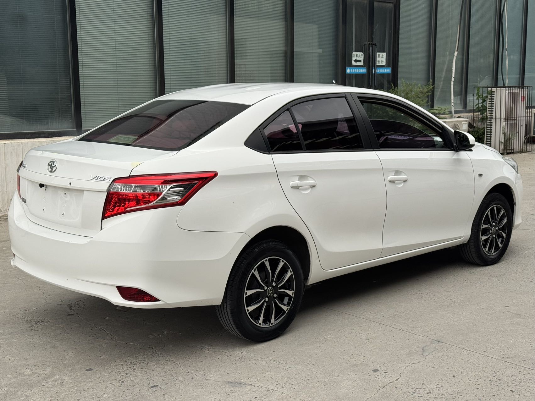 Toyota Vios 2016 car image #4