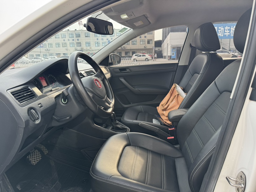 Volkswagen Santana 2019 #6 Volkswagen Santana 2019 car image #6