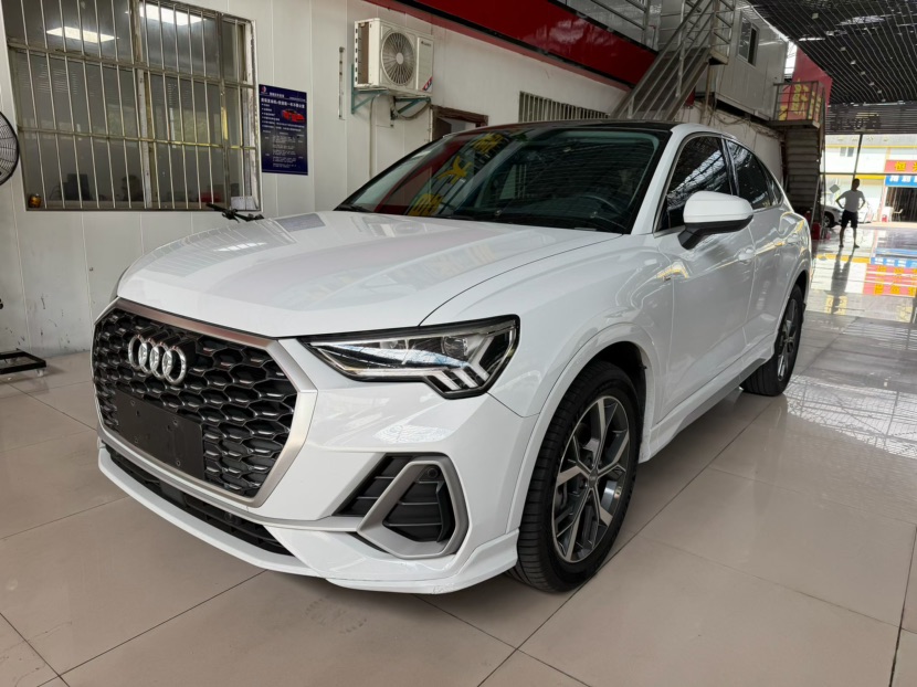 Audi Q3 Sportback 2020 Audi Q3 Sportback 2020 car image