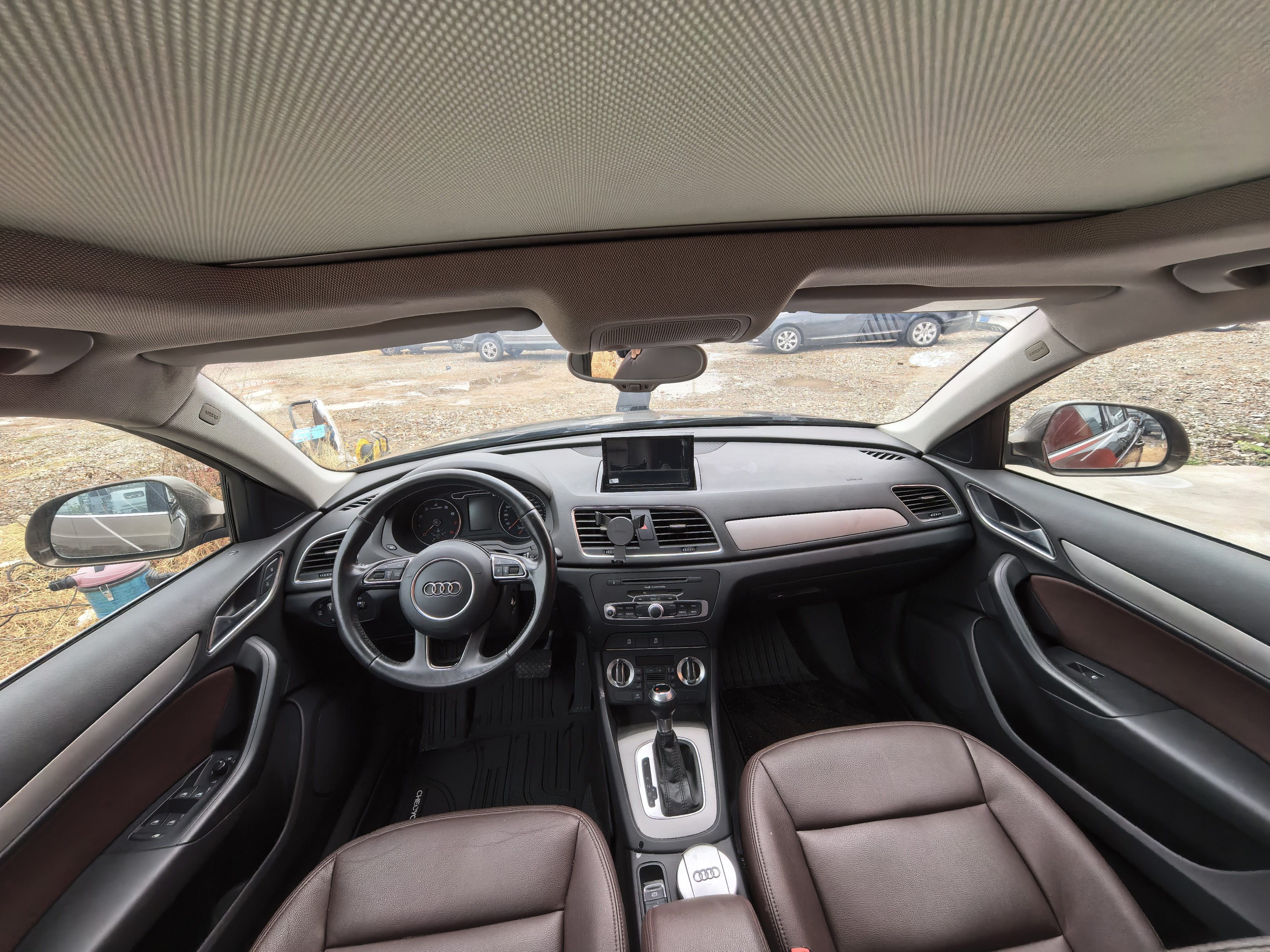 Audi Q3 2015 #8 Audi Q3 2015 car image #8