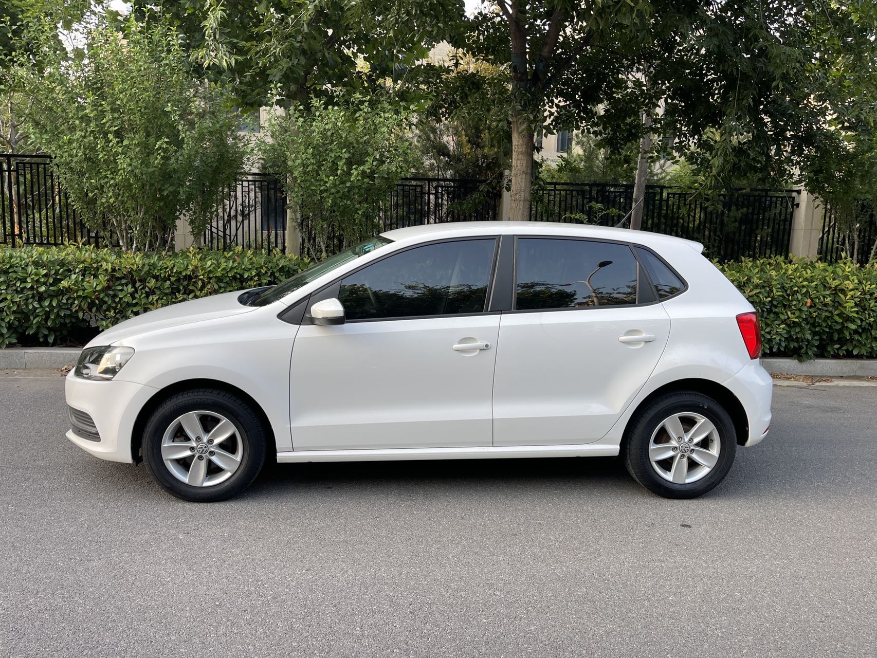 Volkswagen Polo 2016 #4 Volkswagen Polo 2016 car image #4