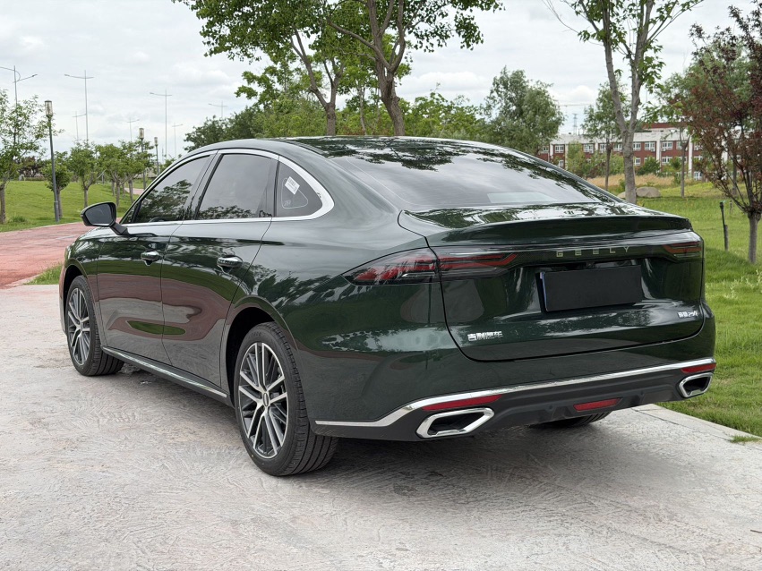 GEELY Emgrand 2025 #4 GEELY Emgrand 2025 car image #4