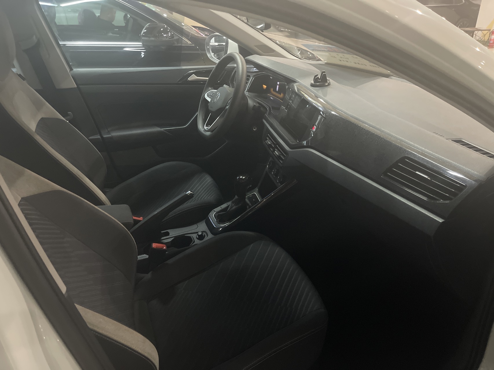 Volkswagen Lavida 2024 car image #2