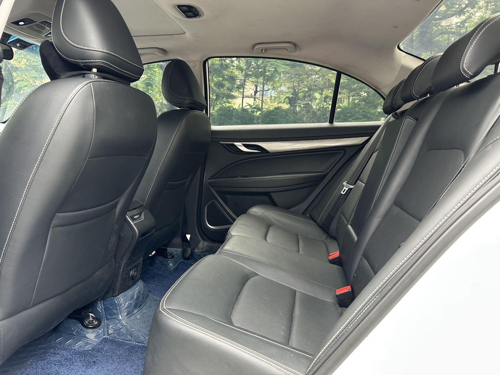 GEELY Emgrand 2019 #5 GEELY Emgrand 2019 car image #5