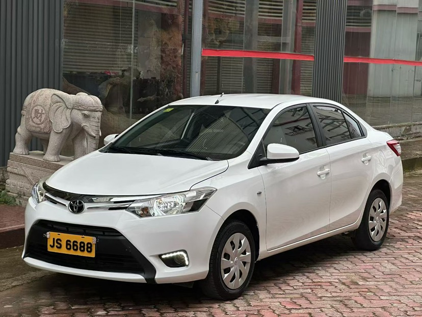 Toyota Vios 2015 Toyota Vios 2015 car image