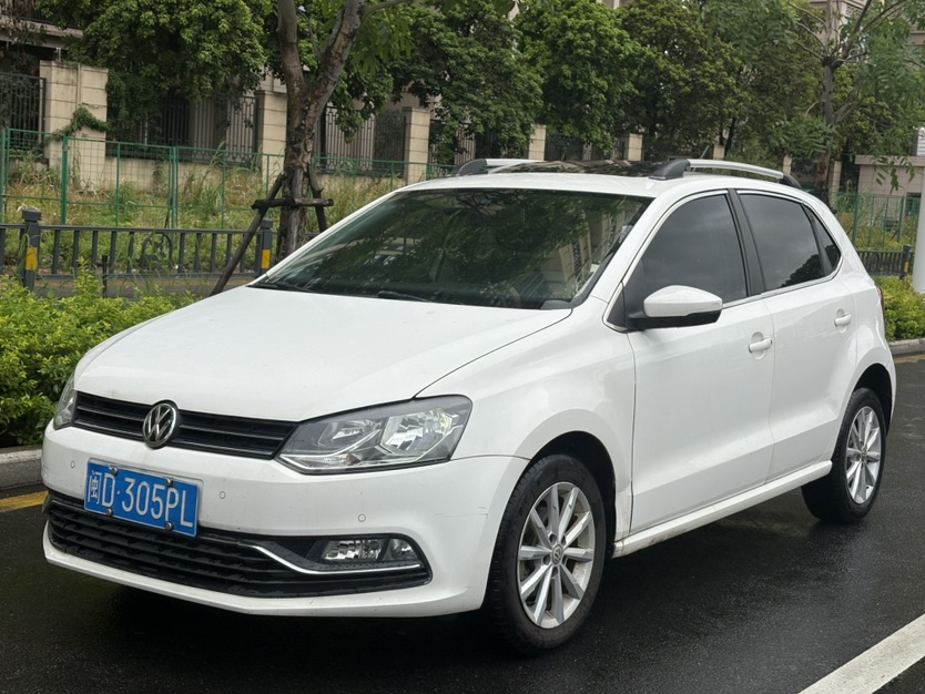 Volkswagen Polo 2016 Volkswagen Polo 2016 car image