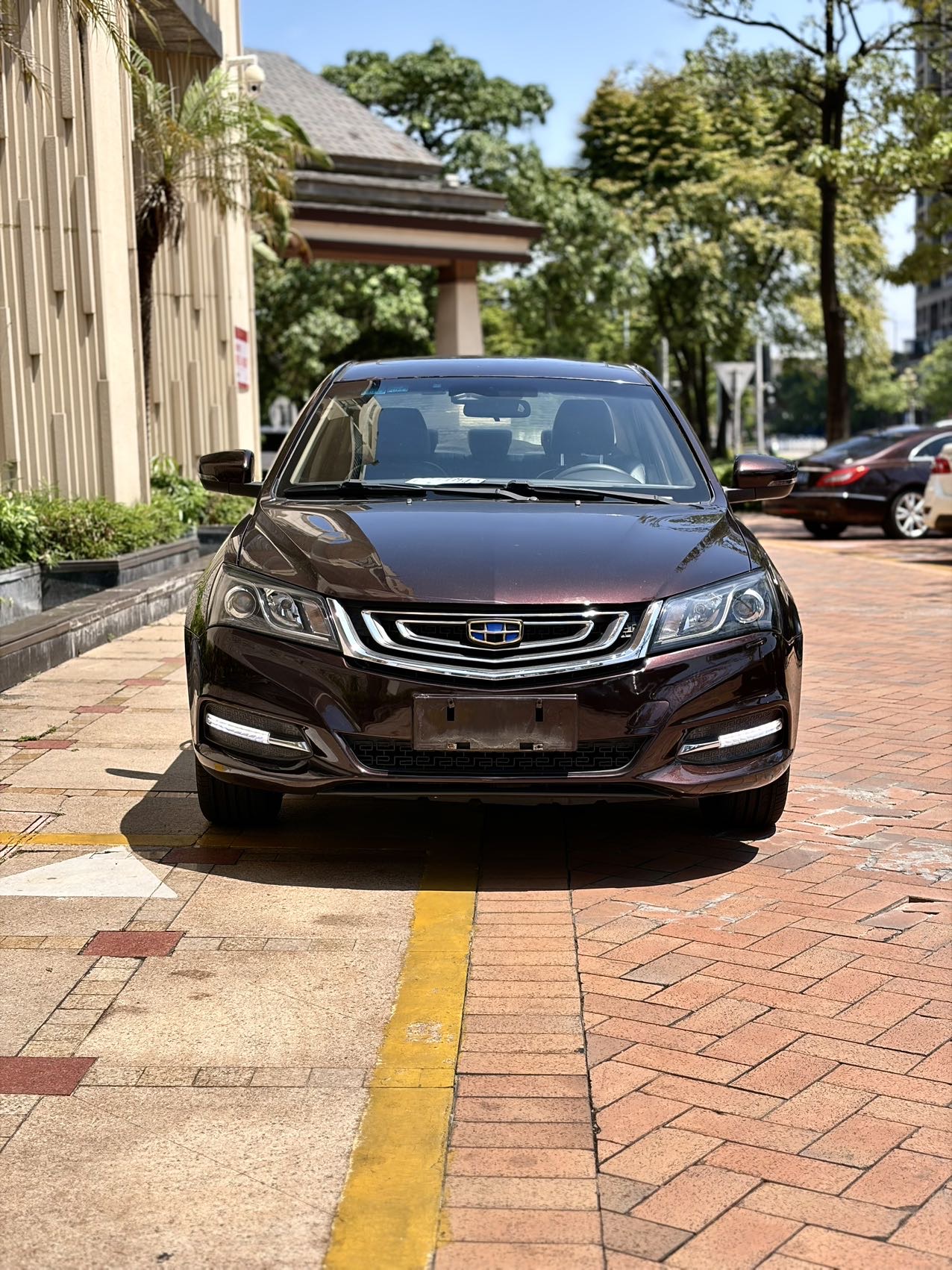 GEELY Emgrand 2017 #2 GEELY Emgrand 2017 car image #2