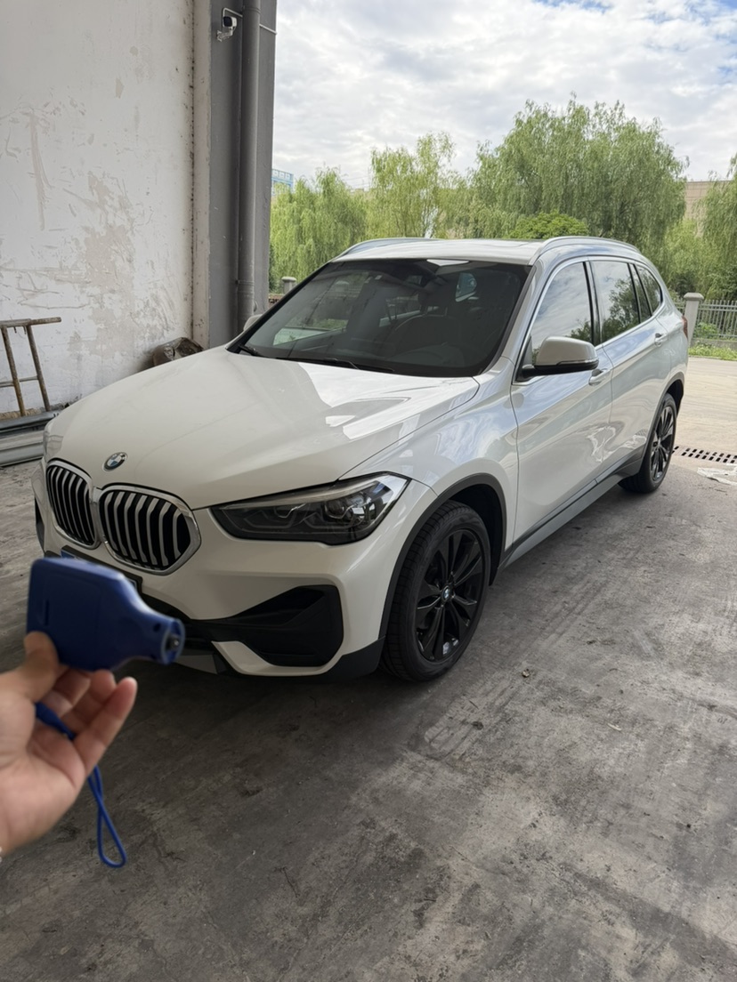 BMW X1 2021 car image 