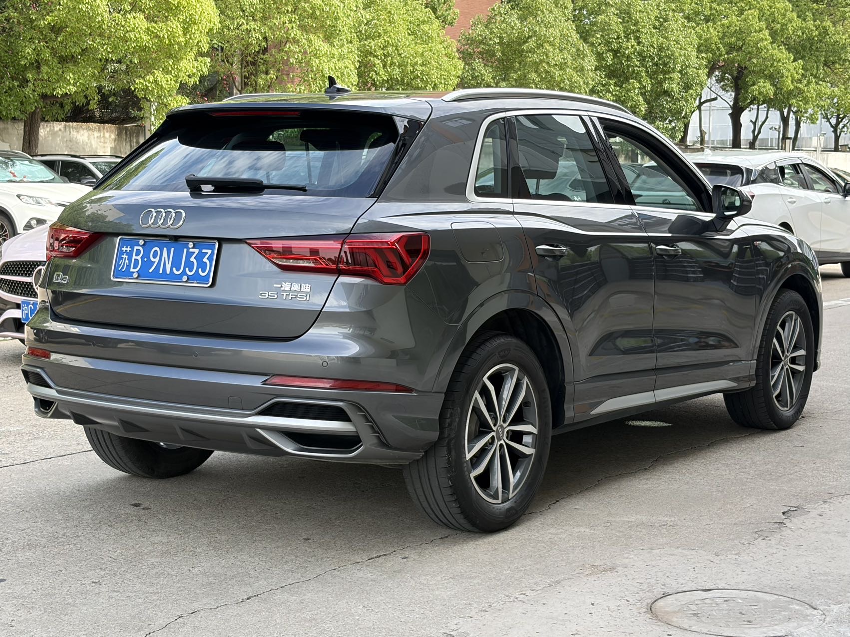 Audi Q3 2021 #11 Audi Q3 2021 car image #11